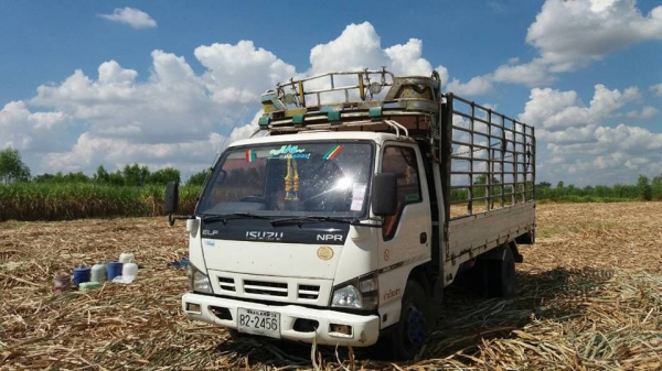 ขายรถ6ล้อ NPR130เทอร์โบ ปี50 เครื่องดีแคชซีสวย ภายในสวย เอกสารพร้อมโอน สนใจโทร 090-8588220คุณนะ 093-3258446คุณบิว หรือเข้าดูสินค้าอื่นๆได้ที่ www.truck.in.th/498 หรือเพจFacebook ณรงค์ ซื้อขายรถมือสอง (เว็บไซต์ส่วนตัว) หรือFacebook คุณนะ รถบรรทุก