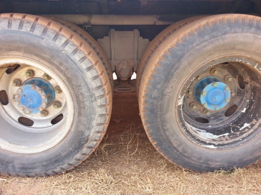 ขายเทรลเลอร์ร็อกกี้175แรง เครื่องดีแคชซีสวย พร้อมใช้งาน เอกสารพร้อมโอนสนใจโทร 090-8588220คุณนะ 093-3258446คุณบิว หรือเข้าดูสินค้าอื่นๆได้ที่ www.truck.in.th/498 หรือเพจFacebook ณรงค์ ซื้อขายรถมือสอง (เว็บไซต์ส่วนตัว) หรือFacebook คุณนะ รถบรรทุก