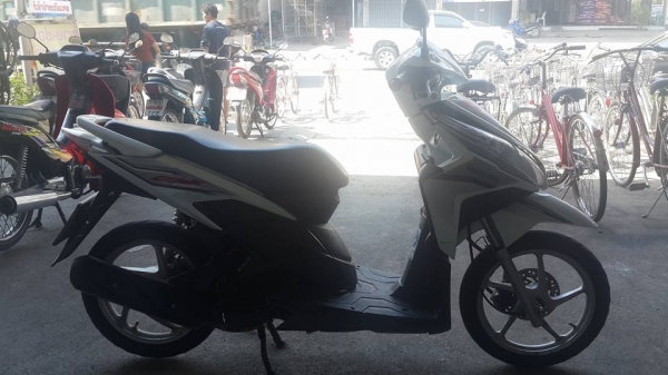 ขายฮอนด้าคลิ๊ก 110i ปี 51 สีขาว