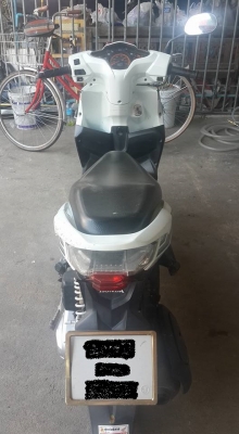 ขายฮอนด้าคลิ๊ก 110i ปี 51 สีขาว