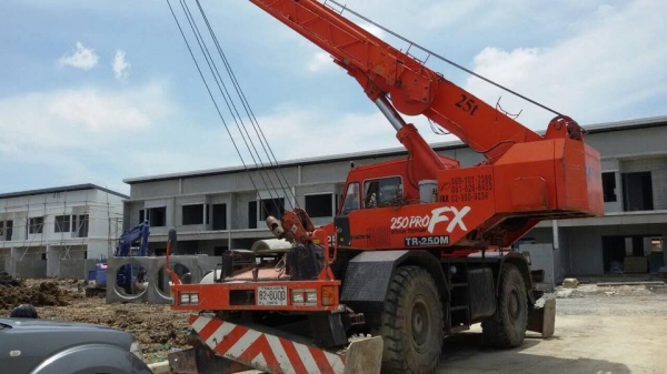 TADANO 25 ตัน 4ล้อ