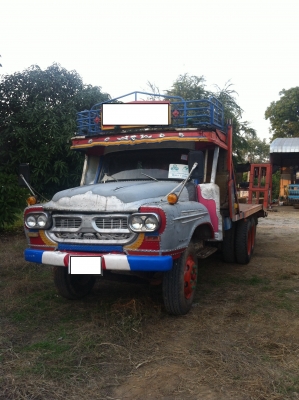 หลุดจองขายด่วนทำสีมาใหม่ในรูปเป็นสีเดิมสภาพสวย รถลากรถเกี่ยวบ้านๆ  ต้องใช้เงินด่วนครับ 0857129098