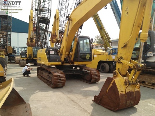 SUMITOMO SH200-5 5xxxชม. ปี2012 ใบ60 มีไลน์แย็ก มีกล้องมองหลัง รถเก่าญี่ปุ่นไม่เคยใช้งานในไทยครับ