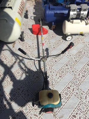 ขายเครื่องตัดหญ้า MAKITA RBC 411 มือสอง สภาพดี ครับ ขายเครื่องตัดหญ้า MAKITA RBC 411 มือสอง สภาพดี ครับ