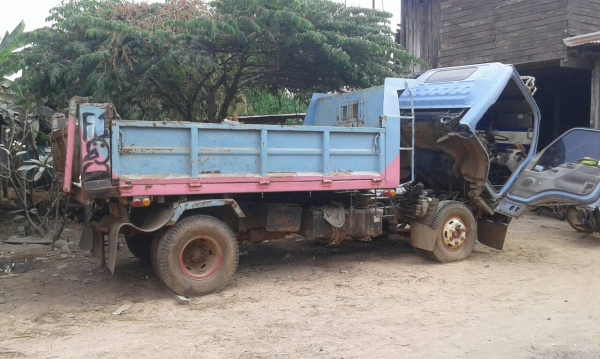 ดั้มNPR-120แรง ฝาขาว จดปี47 ช่วงล่างเดิม พ.พาวเวอร์ แอร์ ทะเบียนเต็ม