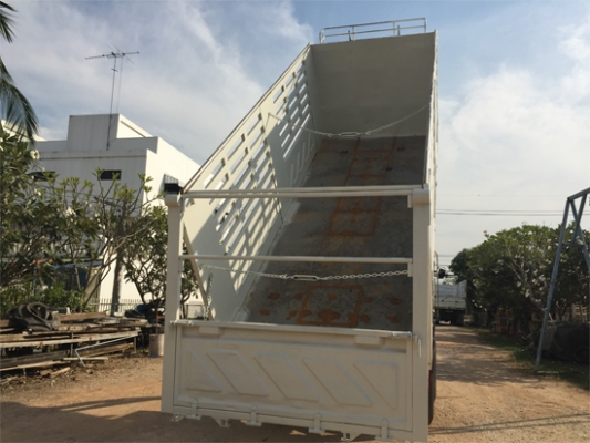 ขายกระบะดั้มสามมิตรใหม่ พร้อมอุปกรณ์ครบชุด สภาพสวย ยกลงจาก HINO MEGA 320