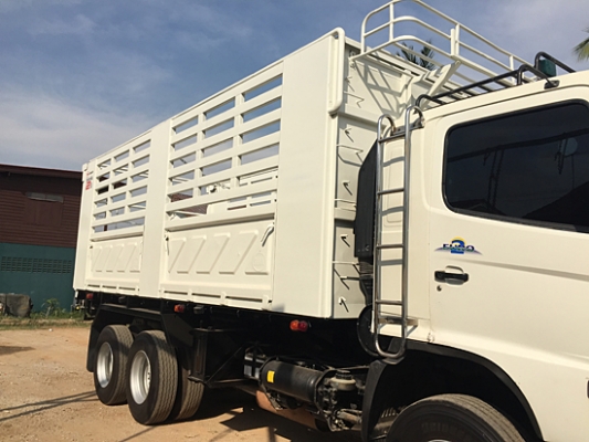 ขายกระบะดั้มสามมิตรใหม่ พร้อมอุปกรณ์ครบชุด สภาพสวย ยกลงจาก HINO MEGA 320