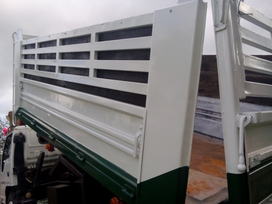 6ล้อด้ม130แรงม้า  พร้อมใช้งาน  เล่มติดมือ..