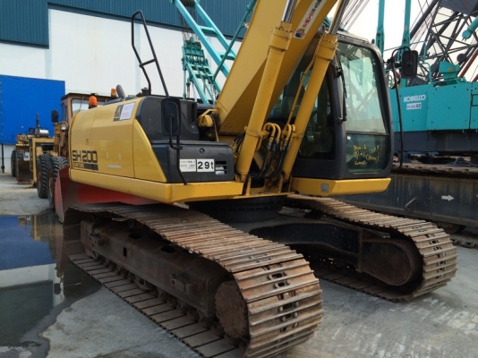 Sumitomo SH200-5 ปี 2010 ใบแทร็ค 70 นำเข้าจากญี่ปุ่น ถึงไทยแล้วครับ สวยมาก