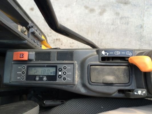 Sumitomo SH200-5 ปี 2010 ใบแทร็ค 70 นำเข้าจากญี่ปุ่น ถึงไทยแล้วครับ สวยมาก