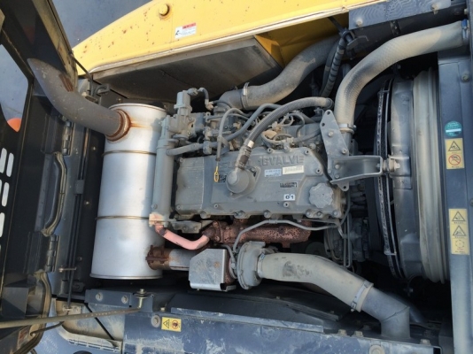 Sumitomo SH200-5 ปี 2010 ใบแทร็ค 70 นำเข้าจากญี่ปุ่น ถึงไทยแล้วครับ สวยมาก