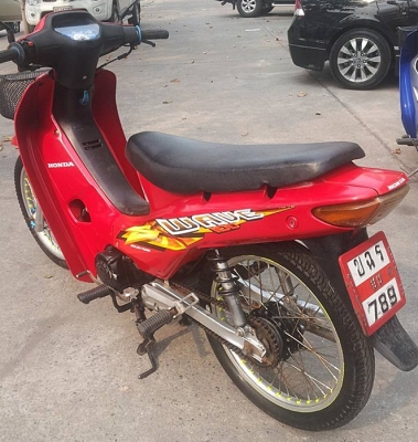 ขายได้ขาย Honda Wave100 ตัวเก่า สตาร์ทมือ