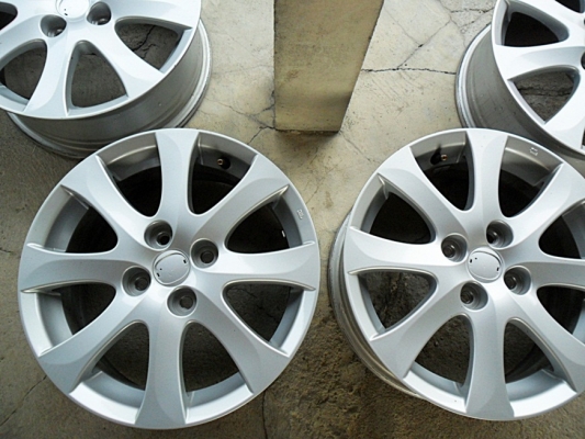 แม็กเก๋งขอบ15แท้ 4รู100 สวยใหม่กริ๊บ (4วง 3,800) แม็กเก๋งขอบ15แท้ 4รู100 สวยใหม่กริ๊บ (4วง 3,800)