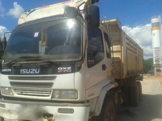 รถอีซุซุ 10 ล้อดั้ม FXZ  270 แรงม้า ปี 49.    สนใจติดต่อ  081 - 6079515