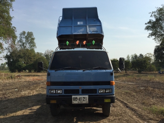 ขายหกล้อดั้ม NPR 135 แรงม้า