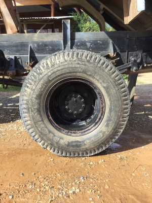 ขายหกล้อดั้ม NPR 135 แรงม้า