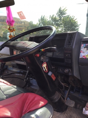 ขายหกล้อดั้ม NPR 135 แรงม้า