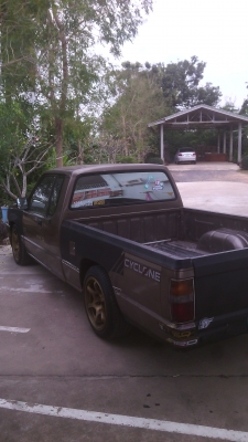 รถกะบะมิตซู แอร์โรบอดี้