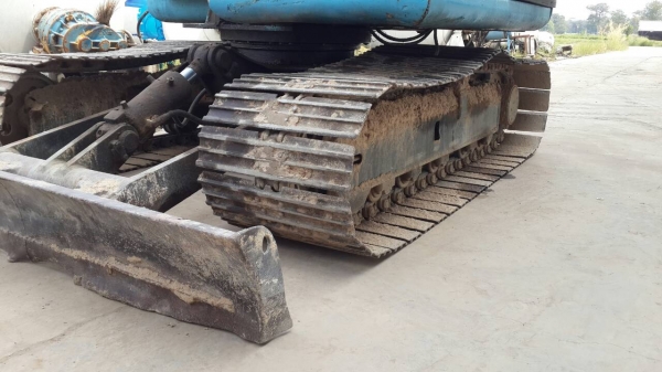 ขายแม็คโคร KOMATSU PC60-7 สภาพพร้อมใช้งาน เครื่องปั้มดี เอวแน่นโซ่สวย รถพร้อมใช้งาน เอกสารสัญญาซื้อขาย