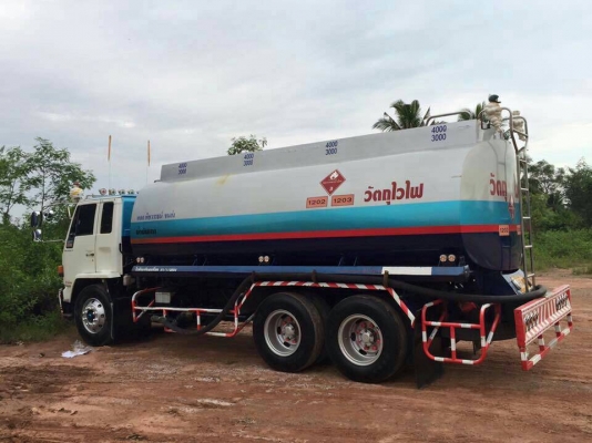 มี2คัน สิบล้อ อีซูซุ ร็อค195นางฟ้าแท้ บรรทุกถังน้ำมัน16,000ลิต อุปกรณ์ครบ สภาพดีสวยจัดนางฟ้าจริงๆ ทะเบียนพร้อมโอน มี2คัน สิบล้อ อีซูซุ ร็อค195นางฟ้าแท้ บรรทุกถังน้ำมัน16,000ลิต อุปกรณ์ครบ สภาพดีสวยจัดนางฟ้าจริงๆ ทะเบียนพร้อมโอน