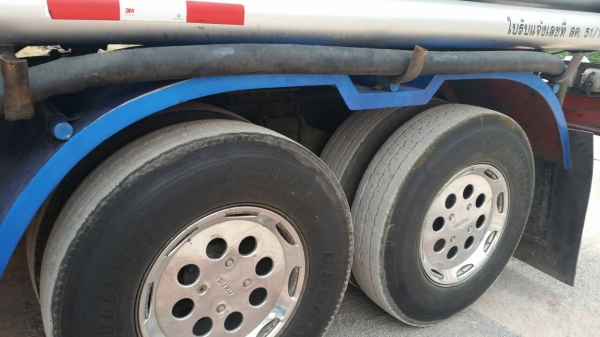 มี2คัน สิบล้อ อีซูซุ ร็อค195นางฟ้าแท้ บรรทุกถังน้ำมัน16,000ลิต อุปกรณ์ครบ สภาพดีสวยจัดนางฟ้าจริงๆ ทะเบียนพร้อมโอน มี2คัน สิบล้อ อีซูซุ ร็อค195นางฟ้าแท้ บรรทุกถังน้ำมัน16,000ลิต อุปกรณ์ครบ สภาพดีสวยจัดนางฟ้าจริงๆ ทะเบียนพร้อมโอน