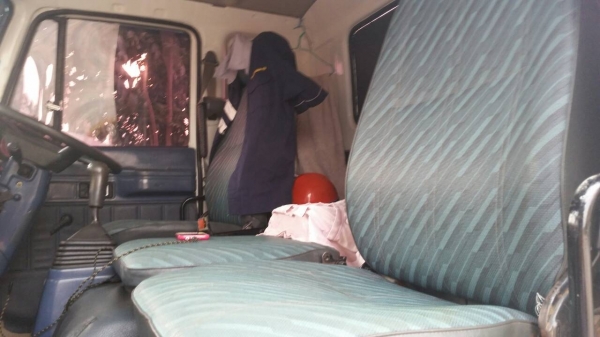 มี2คัน สิบล้อ อีซูซุ ร็อค195นางฟ้าแท้ บรรทุกถังน้ำมัน16,000ลิต อุปกรณ์ครบ สภาพดีสวยจัดนางฟ้าจริงๆ ทะเบียนพร้อมโอน มี2คัน สิบล้อ อีซูซุ ร็อค195นางฟ้าแท้ บรรทุกถังน้ำมัน16,000ลิต อุปกรณ์ครบ สภาพดีสวยจัดนางฟ้าจริงๆ ทะเบียนพร้อมโอน