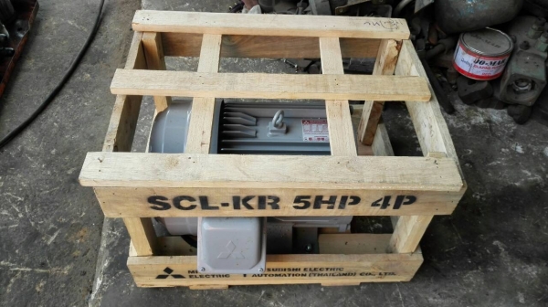 ==== SOLD ==== มอเตอร์ Mitsubishi 5 HP. 220V. 2 สายไฟบ้าน ของใหม่อยู่ในลังรุ่นใหม่ล่าสุด!!