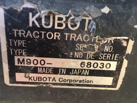 รถไถ KUBOTA  M9000. 2 เพลา.   สนใจติดต่อ  081 - 6079515