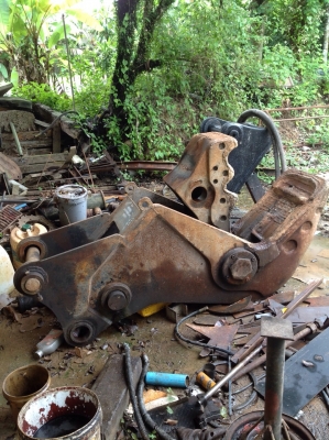 ขายหัวหนีบคอนกรีต