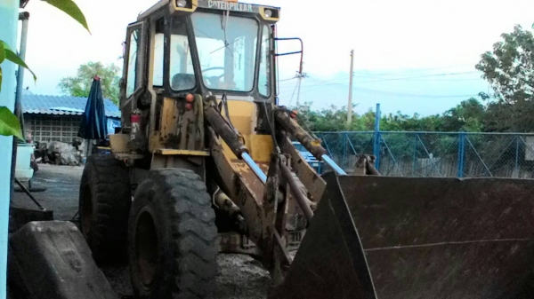 ขายรถตักล้อยาง CAT-910 พร้อมใช้ ราคา.550000 สนใจนัดดูรถล่วงหน้าครับ