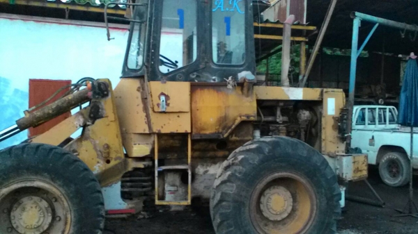 ขายรถตักล้อยาง CAT-910 พร้อมใช้ ราคา.550000 สนใจนัดดูรถล่วงหน้าครับ