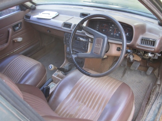 ขายเก๋งเปอร์โย505เครื่องโตยต้า2Cไม่ได้เเจ้งลงเล่ม