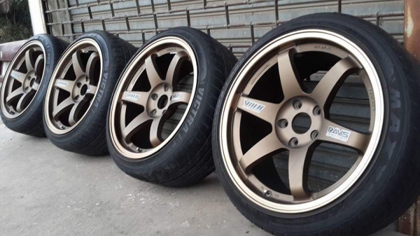 TE37 ขอบ 18 5รู114 กว้าง 9 พร้อมยาง Maxxis ปี15