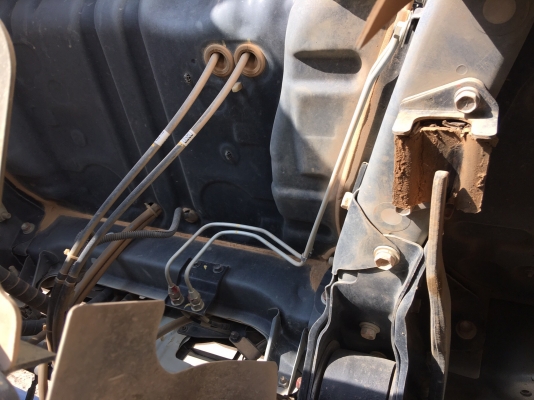 รถฮีโน่ 10 ล้อดั้ม FM1A  344 แรงม้า. ปี 55. ( รถวิ่ง 67,xxx กม. ) , ( ขาย แม่ , ลูก. )     สนใจติดต่อ  081 - 6079515