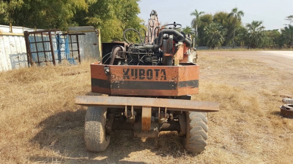 ขาย แบคโฮเล็กล้อยาง KUBOTA สภาพพร้อมใช้งาน