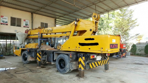 ขาย รถเครน 6 ล้อ KATO NK-110H ยกได้ 11 ตัน เอกสารเล่มทะเบียนครบ รถใช้งานอยู่เป็นประจำ เครื่อง+ช่วงล่าง NISSAN UD ราคาต่อรองได้ครับ ขาย รถเครน 6 ล้อ KATO NK-110H ยกได้ 11 ตัน เอกสารเล่มทะเบียนครบ รถใช้งานอยู่เป็นประจำ เครื่อง+ช่วงล่าง NISSAN UD ราคาต่อรองได้ครับ