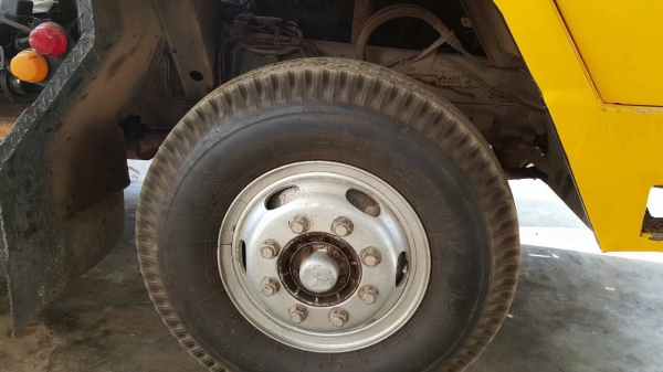 ขาย รถเครน 10 ล้อ TADANO 25 ตัน เครื่อง+ช่วงล่าง FUSO 260 แรงม้า เอกสารเล่มทะเบียนเต็ม รถใช้งานอยู่ทุกวัน ราคาคุยกันได้ครับ