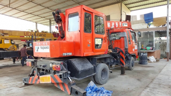ขาย รถเครน TADANO 7 ตัน 6 ล้อ คัสซี+เครื่อง+ช่วงล่าง HINO รถพร้อมใช้ เอกสารใบอินวอยซ์