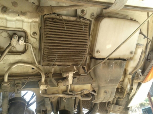 HINO MECA สภาพสวยครับ อุปกรณ์ครบ สายเกียร์ สายไฟยาวถึงครัชซี พร้อมไมล์ กันชน ไฟหน้า