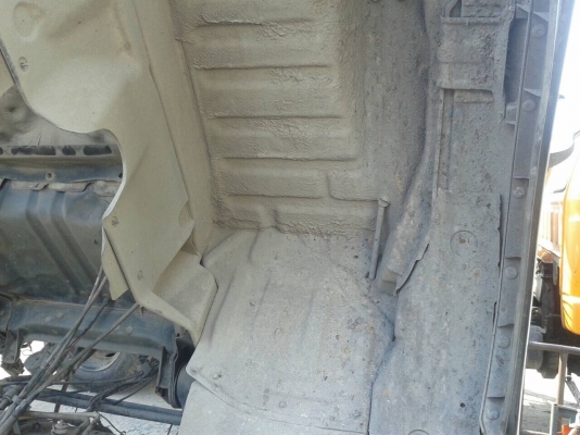 HINO MECA สภาพสวยครับ อุปกรณ์ครบ สายเกียร์ สายไฟยาวถึงครัชซี พร้อมไมล์ กันชน ไฟหน้า