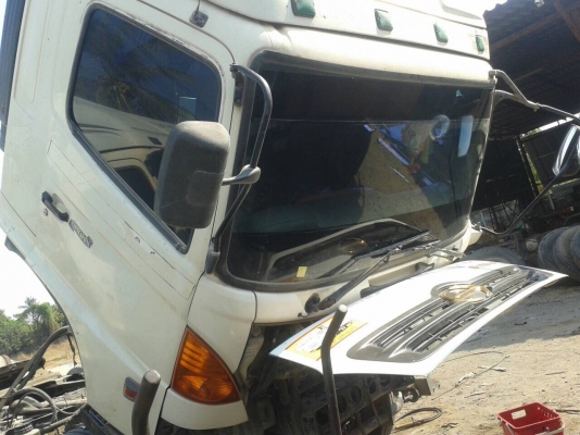 HINO MECA สภาพสวยครับ อุปกรณ์ครบ สายเกียร์ สายไฟยาวถึงครัชซี พร้อมไมล์ กันชน ไฟหน้า