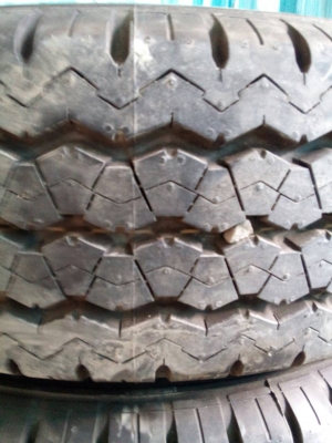 ขายล้อกะทะ ยางบริดโตน 215/70/15 ปี 15 ถอดป้ายแดง