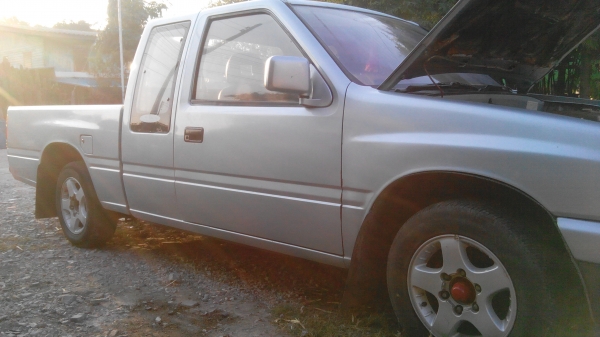 ขายกะบะอีซูซุมังกรCABปี 93 พวงมาลัยเพาเวอร์