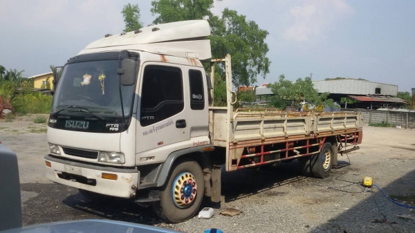 ISUZU-เดทก้าปี43.เครื่อง6HH1ยาว7,20เมตร.สภาพสวยพร้อมใช้..ราคา.685,000 ISUZU-เดทก้าปี43.เครื่อง6HH1ยาว7,20เมตร.สภาพสวยพร้อมใช้..ราคา.685,000