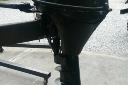 ขาย เครื่องเรือ TOHATSU 8 แรง สี่จังหวะ เก่าญี่ปุ่น ราคา 25,000
