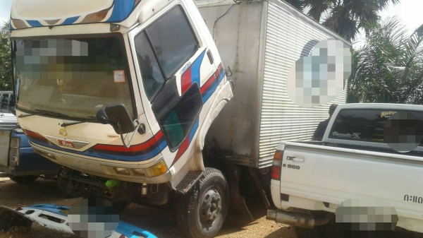 6 ล้ออีโน่ตู้เปียก  120 แรงม้า  พร้อมใช้งาน เล่มติดมือค่ะ..