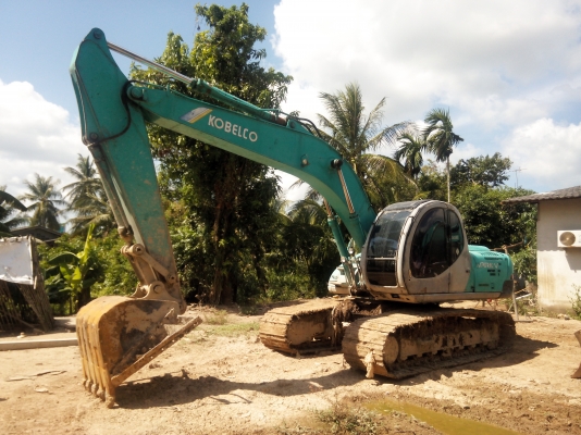 ขายรถแบคโฮ KOBELCO SK200-Vธรรมดา เอกสารอินวอย ราคา 850000