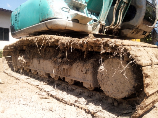 ขายรถแบคโฮ KOBELCO SK200-Vธรรมดา เอกสารอินวอย ราคา 850000