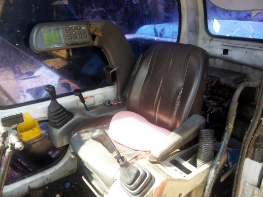 ขายรถแบคโฮ KOBELCO SK200-Vธรรมดา เอกสารอินวอย ราคา 850000