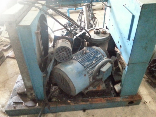 ขายเหมาปั๊มลมสกรูและแอร์ไดเออ ทั้งหมด 8 เครื่อง ต้องซ่อม ขนาด 35-70 แรง รวม 85000